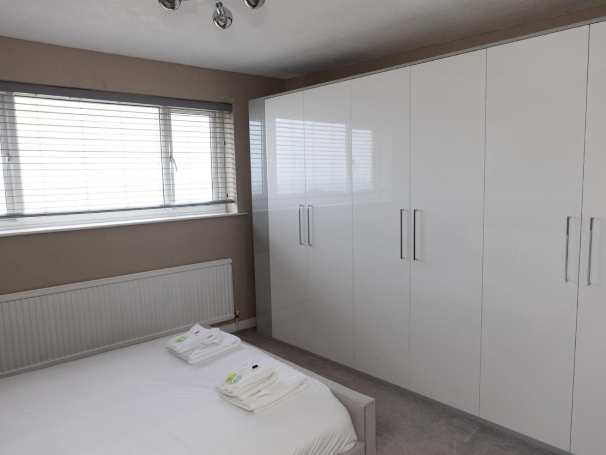 Pass The Keys Amazing 4 Bedroom Property- Hot Tub & Sea Views Скарборо Екстер'єр фото